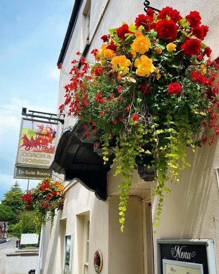 The Coach And Horses Inn Chepstow Bagian luar foto