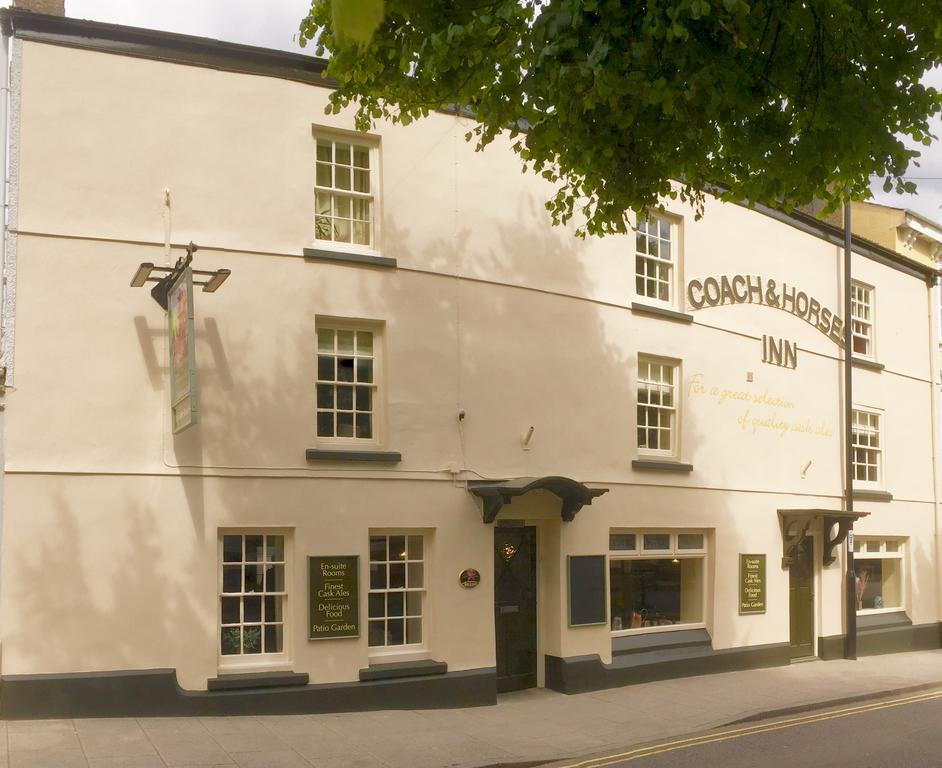 The Coach And Horses Inn Chepstow Bagian luar foto