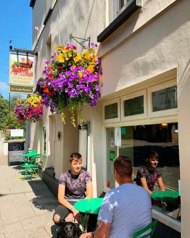 The Coach And Horses Inn Chepstow Bagian luar foto